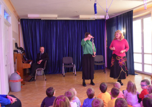 Prezentacja dzieciom instrumentu